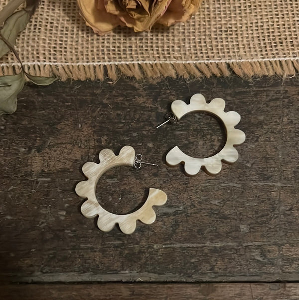 Daisy Earrings