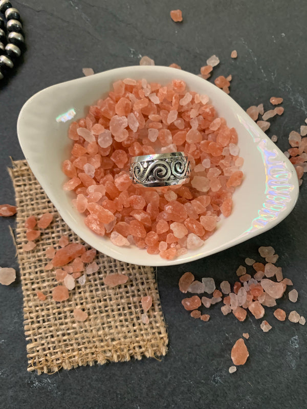 Volu Swirl Ring