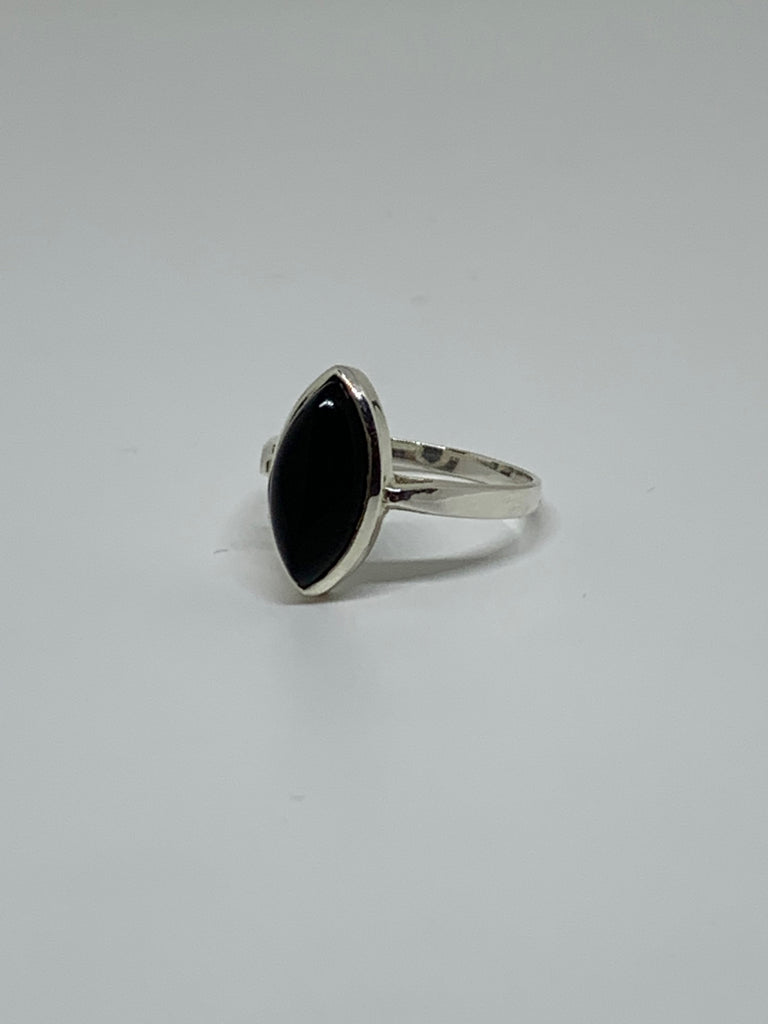 Schwarz Ring